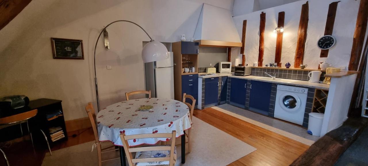 hebergement-luxeuil-les-bains Bagian luar foto