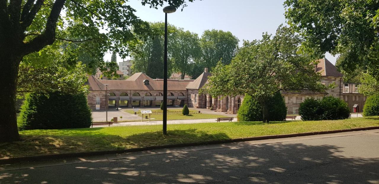 hebergement-luxeuil-les-bains Bagian luar foto